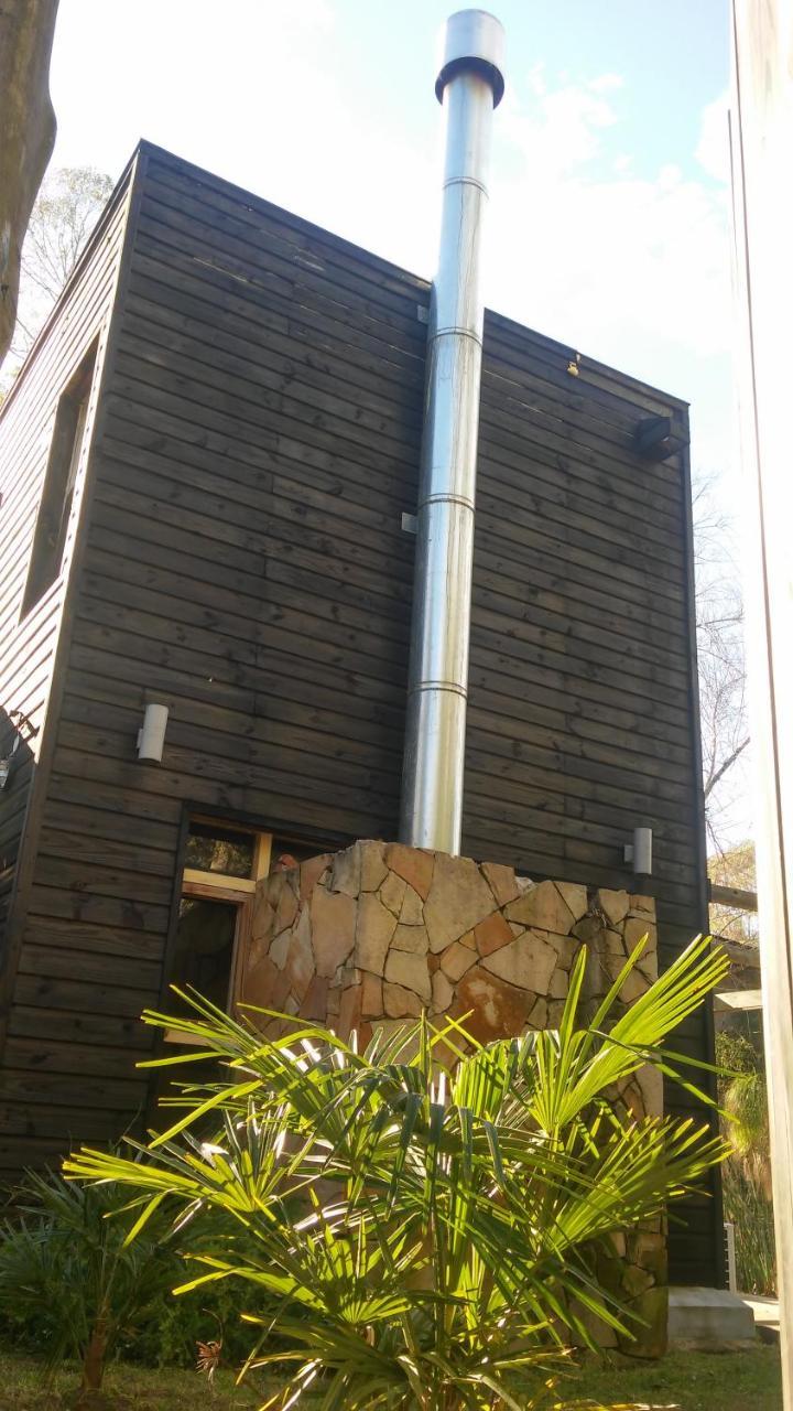 Resiliencia Albergue La Barra Exterior foto
